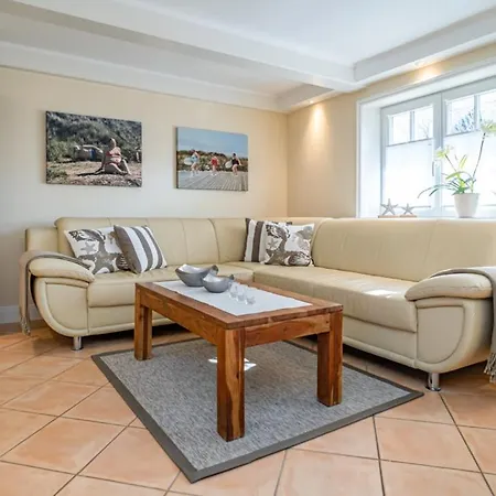 Moi's Hues Friesenhaus Moi S Hues 1 Βέστερλαντ